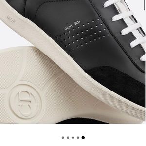 DIORS Black/White Calfskin and Suede Sneaker